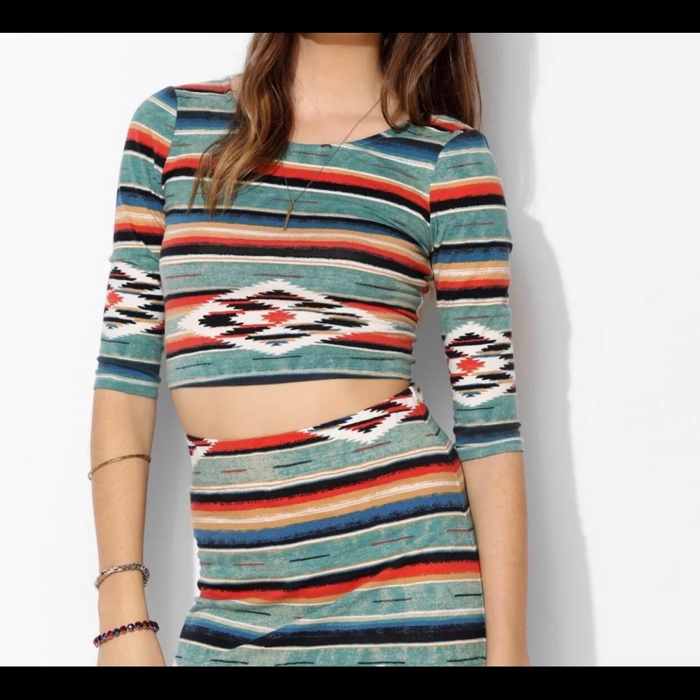 Aztec cropped top